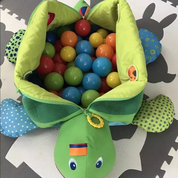 melissa and doug ball pit